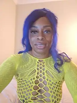 CaliBabiethe1 live cam on StripChat