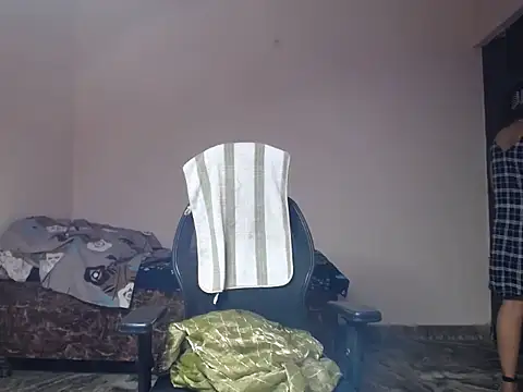 Flirty_Apsara webcam