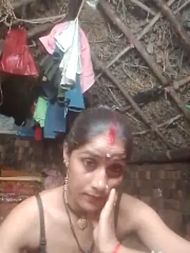 Hot-Shalu11 webcam