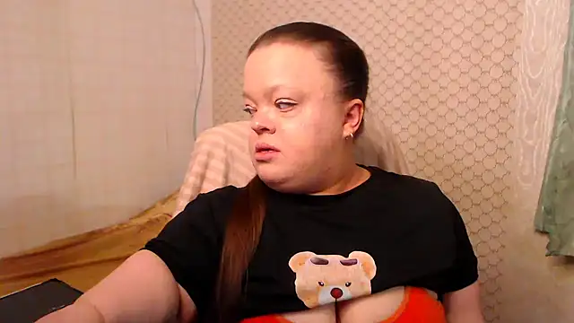 Janiffer_MiMi live cam on StripChat