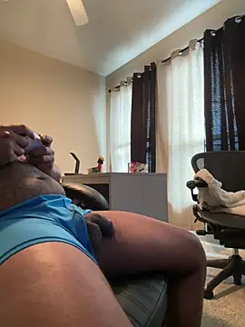 exoticeggplant (M young) - Public balcony stroking