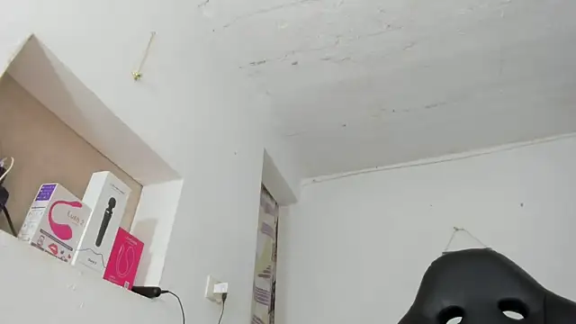 susy_bigboobs live cam on StripChat