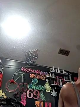DaddyAndSplashQueen live cam on StripChat
