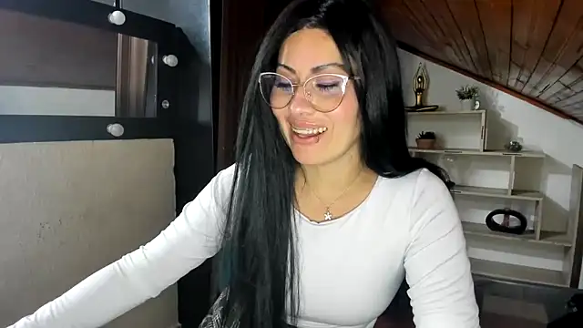 Tania_mature webcam