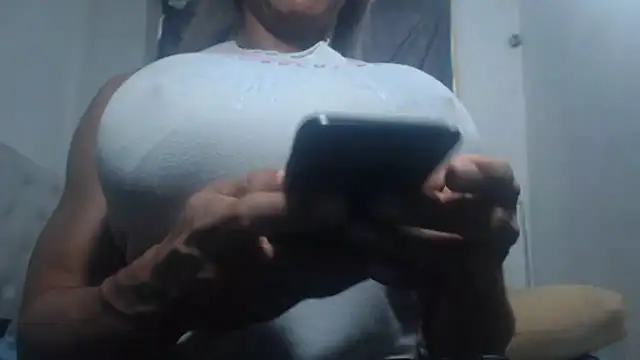 Modèle: DanielaMuscleTS