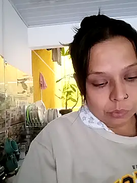 RossyAlvarez live cam on StripChat
