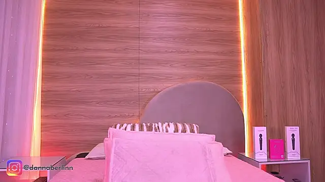 danna_berlin_ webcam