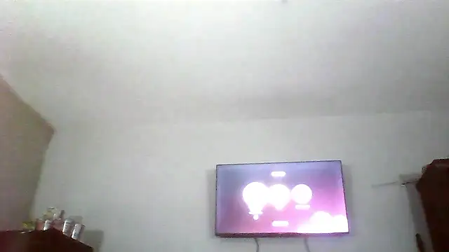 Lovemcurvy69 live cam on StripChat