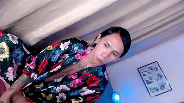 NathalieMea webcam