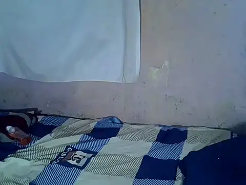 tashlin live cam on StripChat