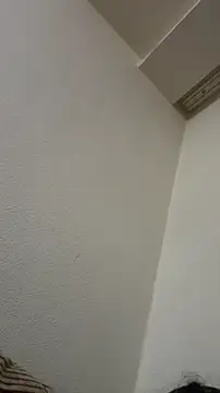Hz1Tr live cam on StripChat
