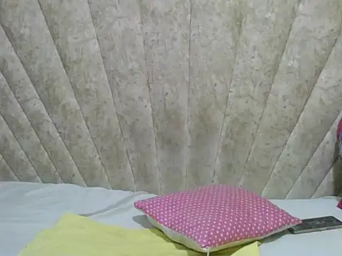 Sexy_Villagegal webcam