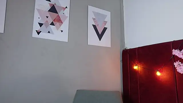 kinkyandsavage live cam on StripChat