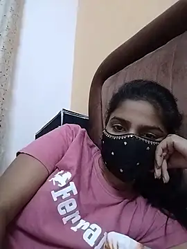 fuungirl38 live cam on StripChat
