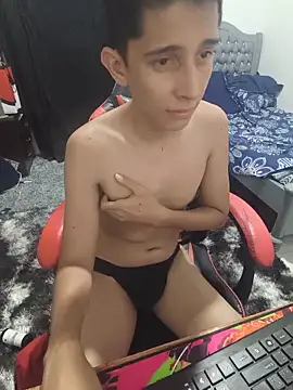 gomitaboy1 webcam