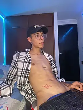 Milo_Gunnar webcam