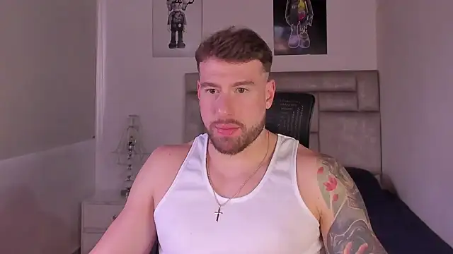paul_rogerr webcam