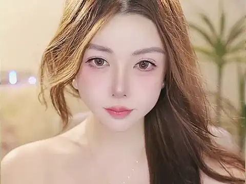Qiaoqiao__ webcam