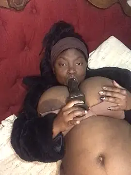 Shortbase_kiki webcam