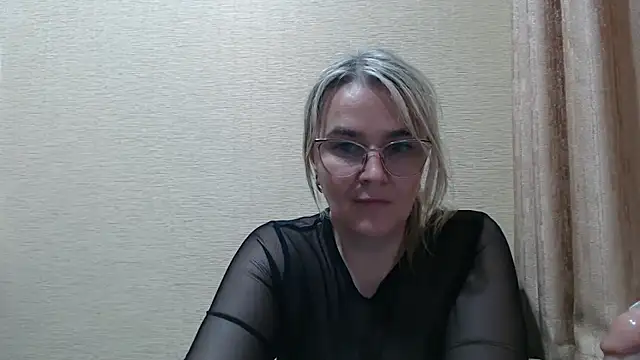 EleanoraDream webcam