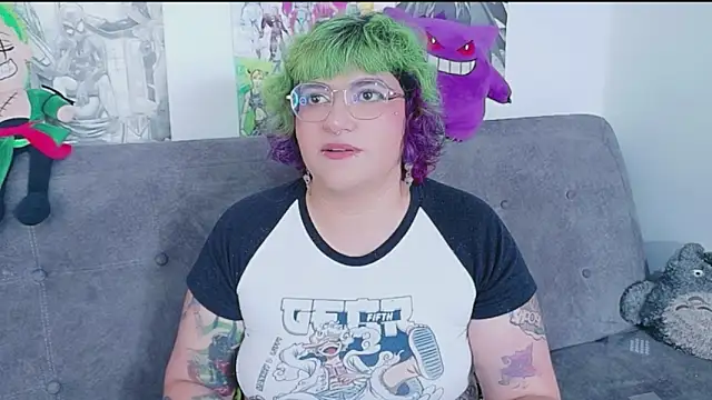 XxGreenGoodxX webcam