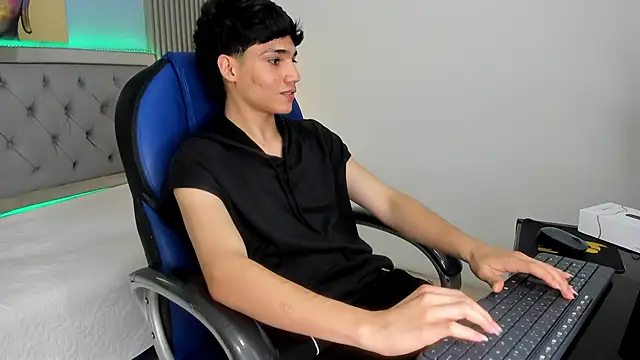 SamBlack_ webcam