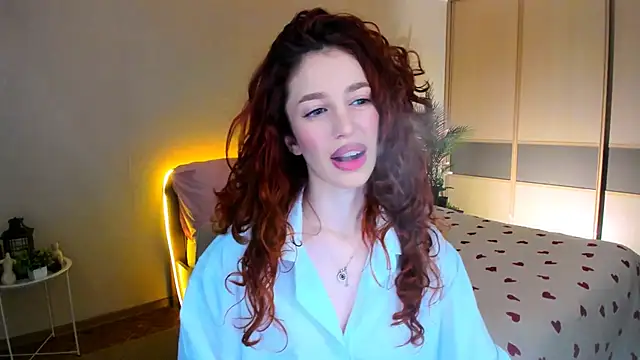 ChristinaConteeree webcam