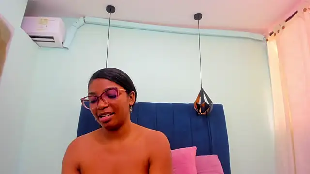 Sexy_ebony_1 webcam