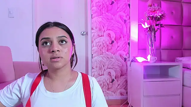 DulceQueen1 webcam