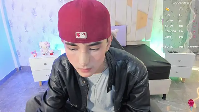 Eidan_tay live cam on StripChat