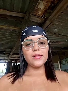 mey_sexi - Mey_Sexi's free webcam - UK Sex Cams