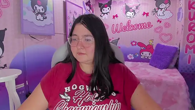 Dulce_meow live cam on StripChat