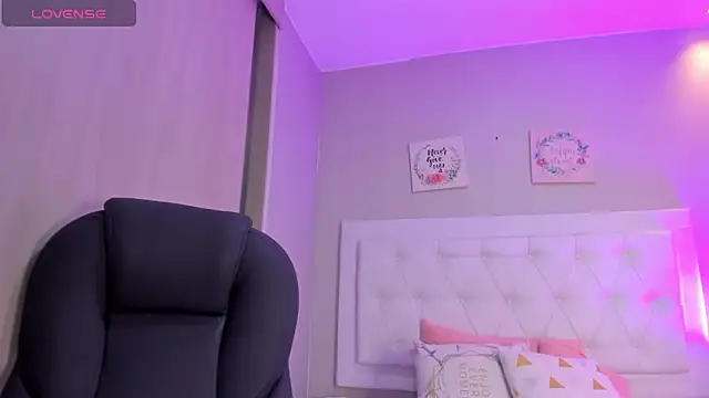 nicole__parker1 webcam