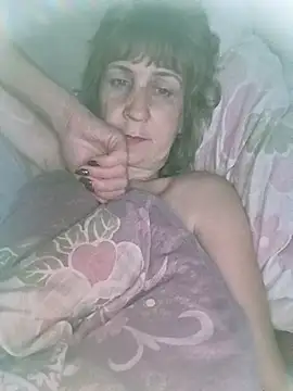 Laura_Kiss webcam