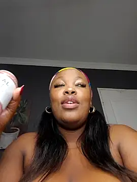SWEETDOLLY29XX webcam