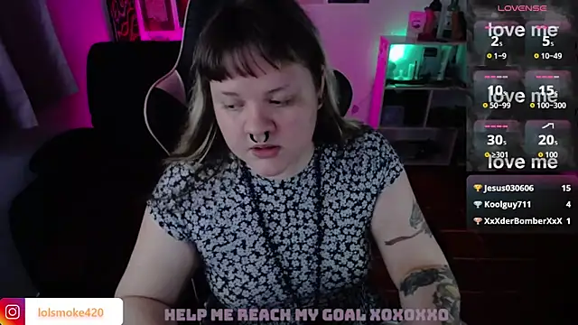 Bdsm_and_fries webcam