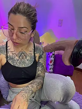 _antonella_dreamss webcam