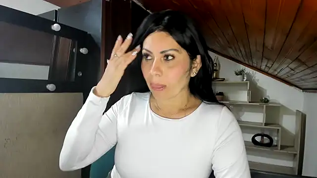 Tania_mature webcam