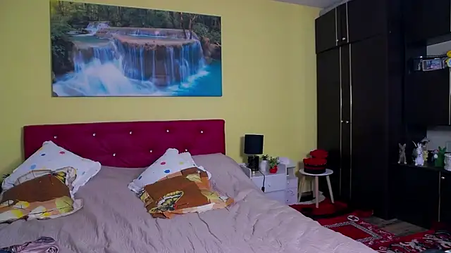 AlexaMorreno webcam