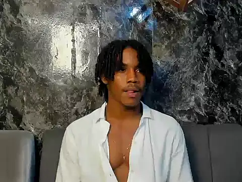 axel_silva4 live cam on StripChat