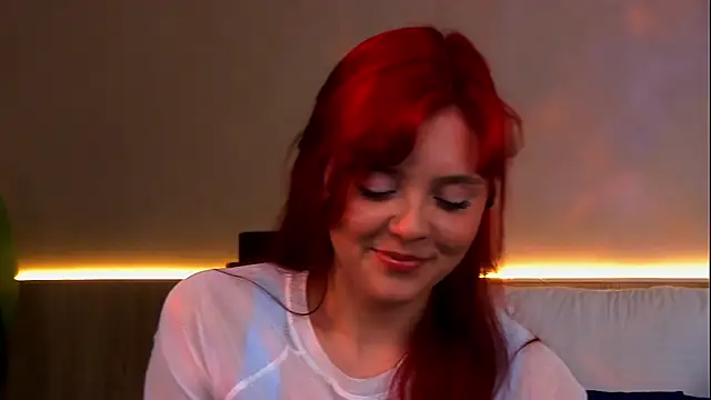 Nora__Ray webcam