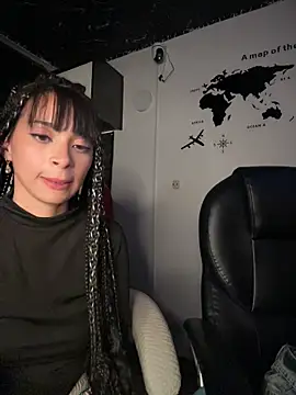 Sasha-firee live cam on StripChat