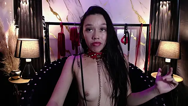Doll4anall live cam on StripChat