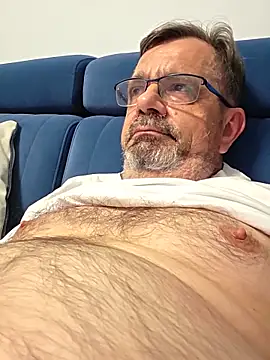 Axer1960 live sex cam