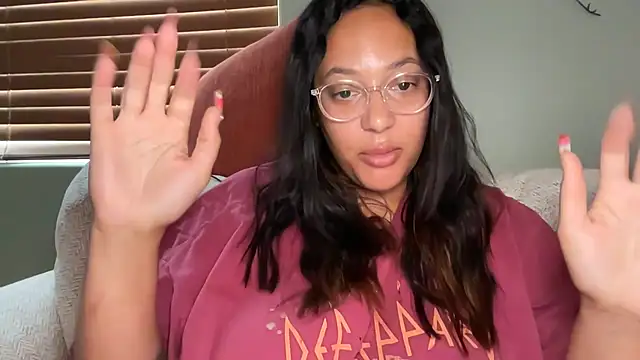 dreamyriri webcam