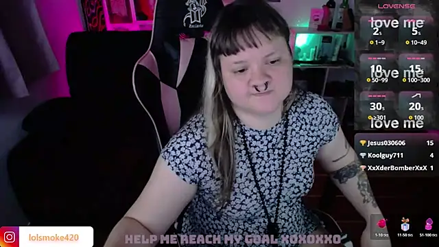 Bdsm_and_fries webcam