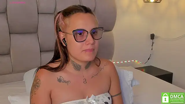 Susan-Sweet-7 live cam on StripChat