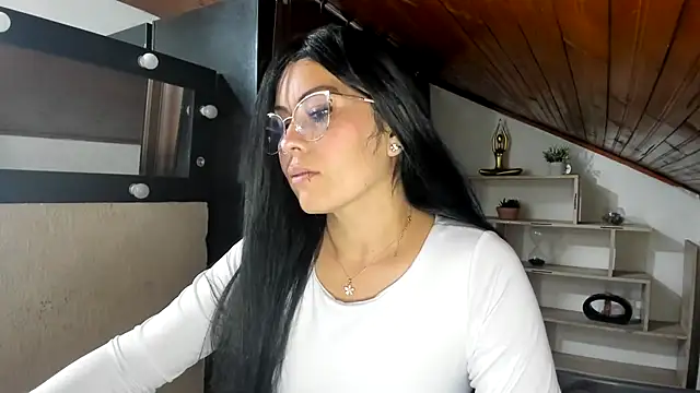 Tania_mature