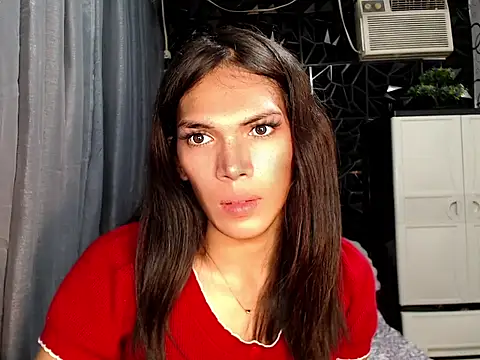 GORGEOUS_CARMEE webcam