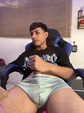cody_fox10 live cam on StripChat